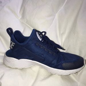 Blue Huarache Ultras 7.5